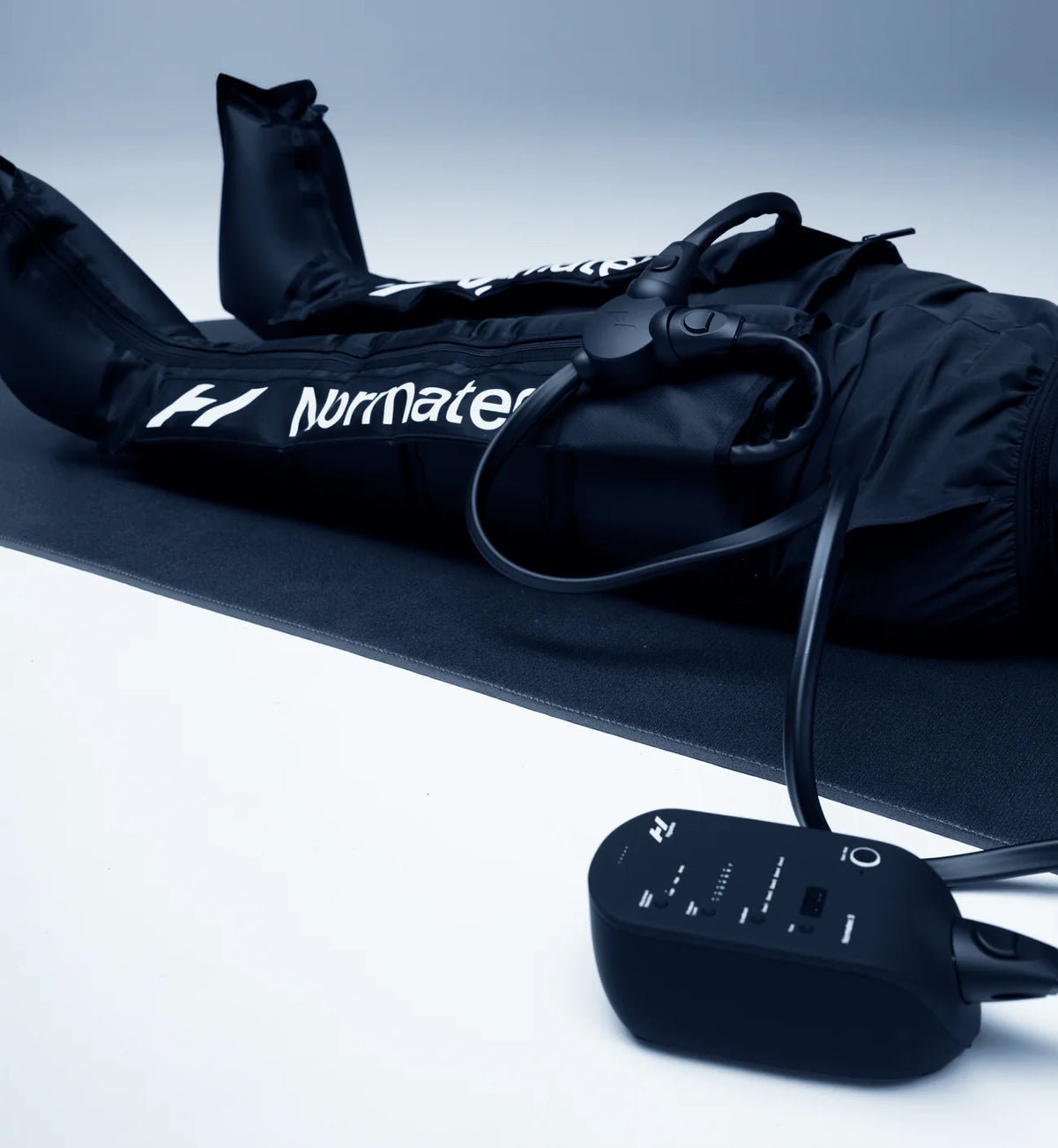 Hyperice Normatec 3 compression boots with control unit