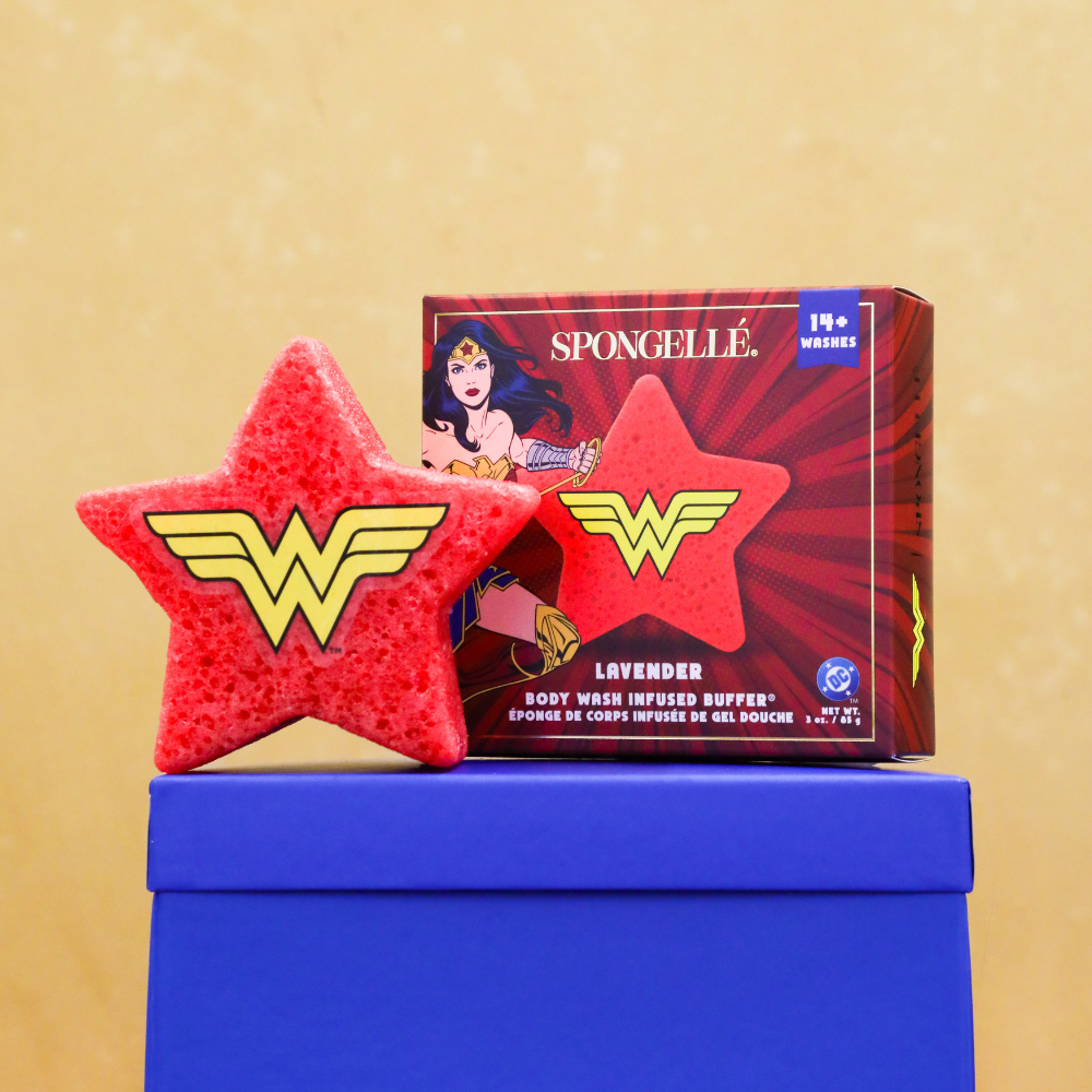 Spongellé® Wonder Woman™ Lavender Body Buffer | DC Super Hero